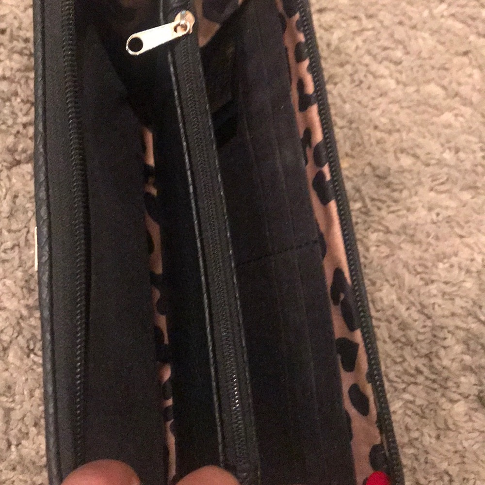 Wallet - Picture 4 of 4